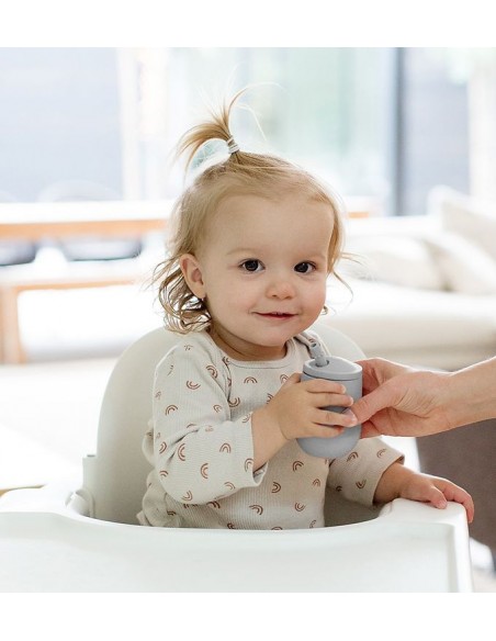 Gobelet avec paille d'apprentissage en silicone souple Gris Clair