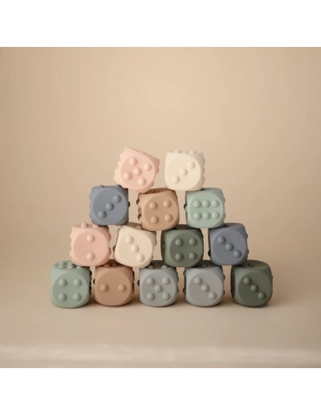 Jeu sensoriel Dés en Silicone Mushie