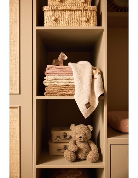 Cheval en bois jouet à pousser