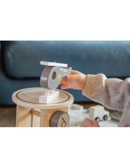 Garage pour Voitures en Bois