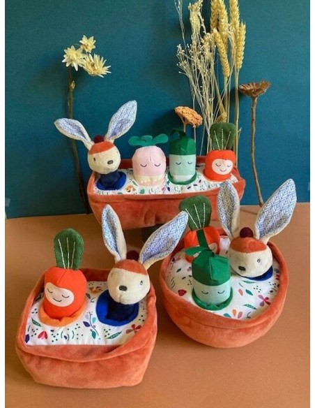 Jouet d'éveil Le Moyen Potager de Lapin Gabin Ebulobo