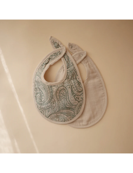 Lot de 2 Bavoirs en Gaze Coton Mushie Green Paisley/Fog