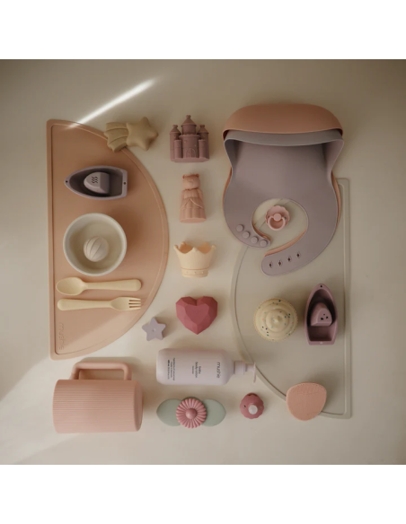 Bavoir souple en silicone Mushie Cerfs Volants