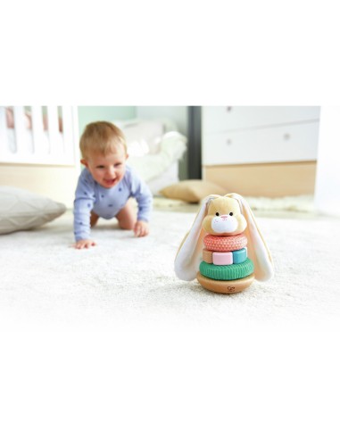 Lapin à empiler en bois et tissu